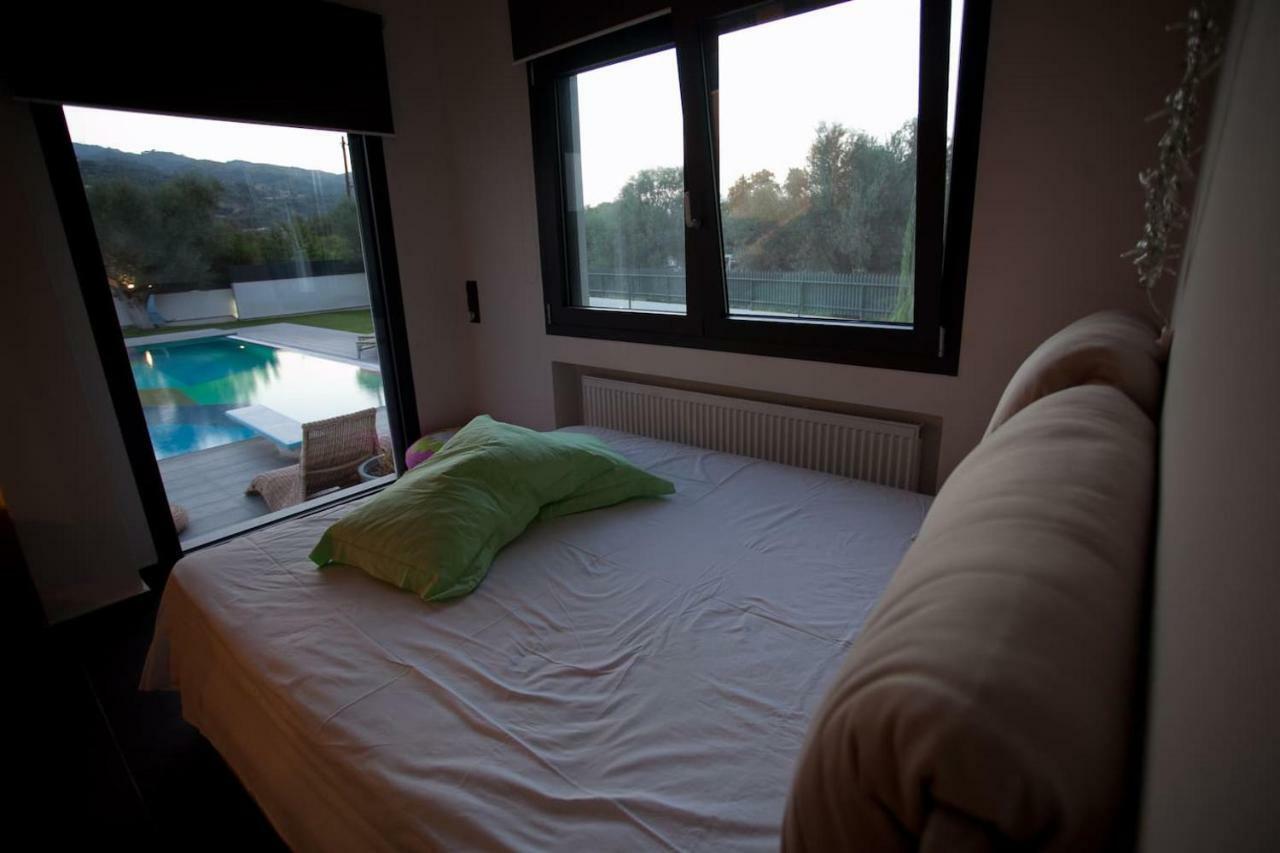 Villa Natasa Lampiri  Bagian luar foto