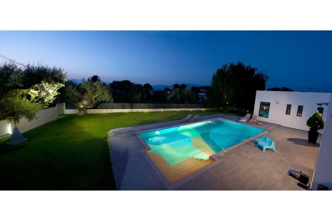 Villa Natasa Lampiri  Bagian luar foto